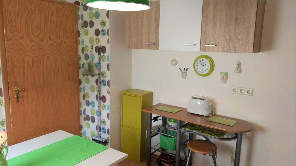 Ferienwohnung Dernbecher Sarrebruck Exterior foto